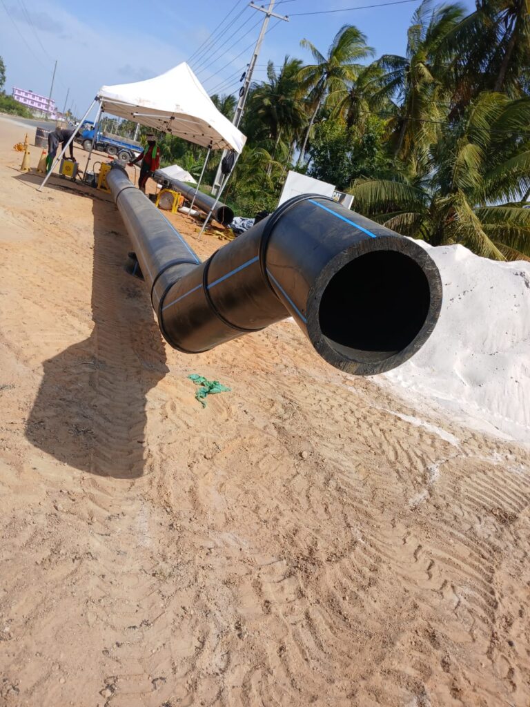 Pipe Laying Service: Fusing HDPE
