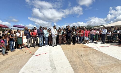 Paramakatoi Airstrip Commissioned